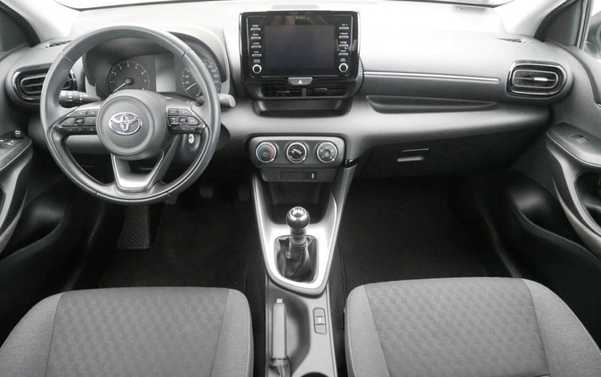 Toyota Yaris cena 65899 przebieg: 20914, rok produkcji 2021 z Mieszkowice małe 154